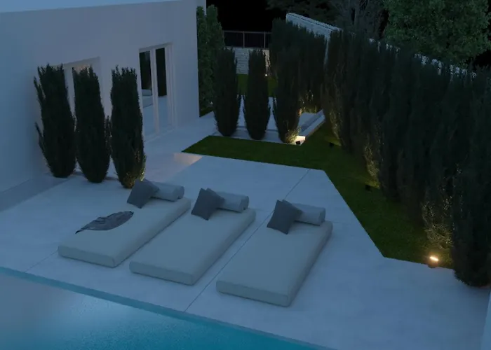 Panorama Hills With Pool