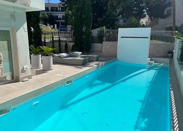 Panorama Hills With Pool