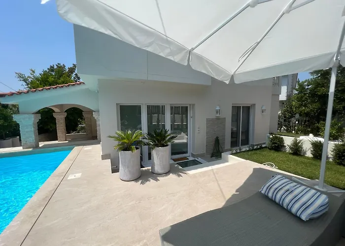 Panorama Hills With Pool Villa Thessaloníki