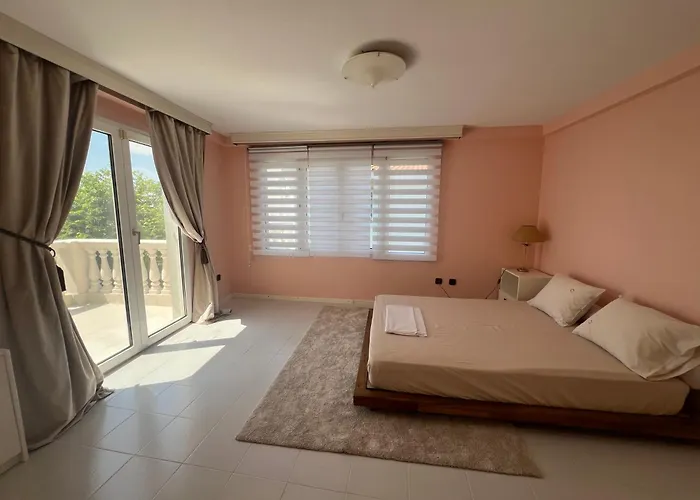 Panorama Hills With Pool