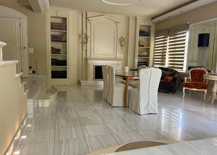 Panorama Hills With Pool *