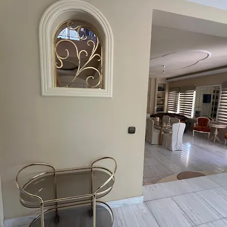 Panorama Hills With Pool סלוניקי