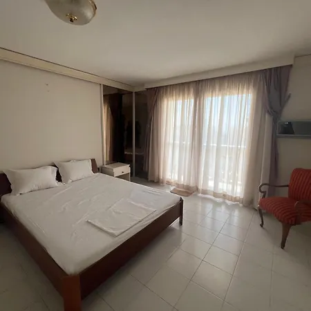 Panorama Hills With Pool * Salonic