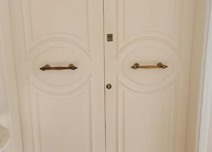 Panorama Hills With Pool Salonic