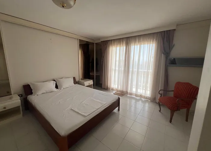 Panorama Hills With Pool * Salonic